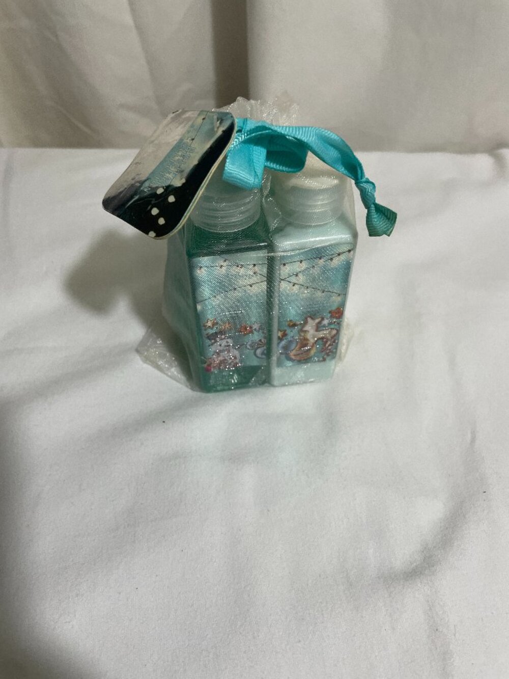 Bath & Body Works Frosted Sugar Cookies Gift Set Body Wash Lotion Pouf Unopened